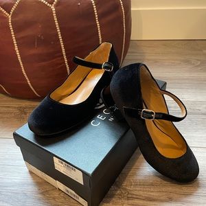 Mary Jane flats/black/size 6.5
